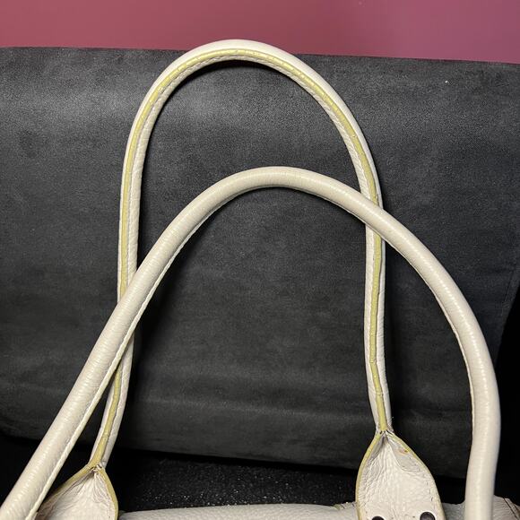 White Leather Cole Haan Barrel Bag Small Handbag Top-Handle Purse Mini Baguette - Picture 9 of 9